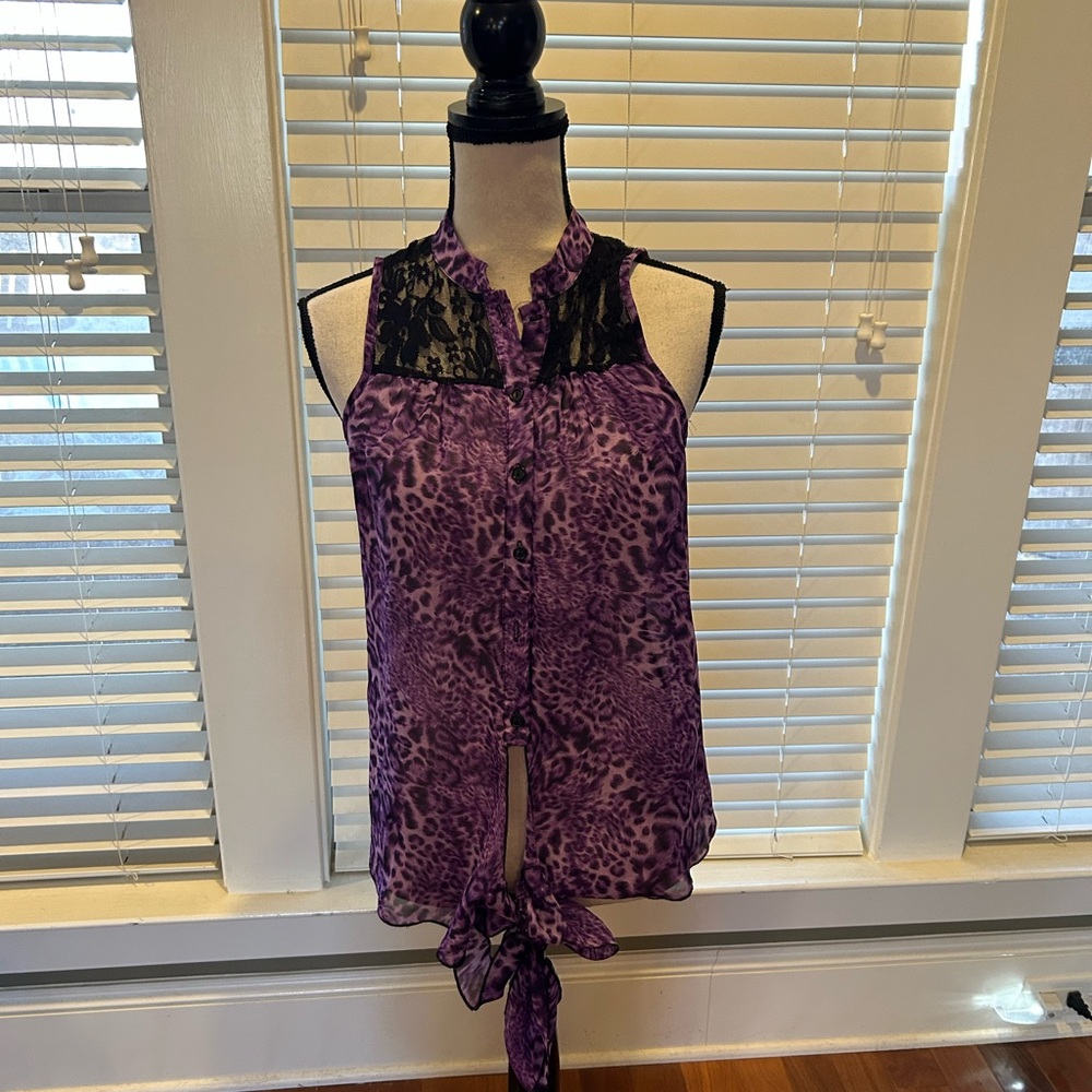 Chic Purple Animal Print Blouse